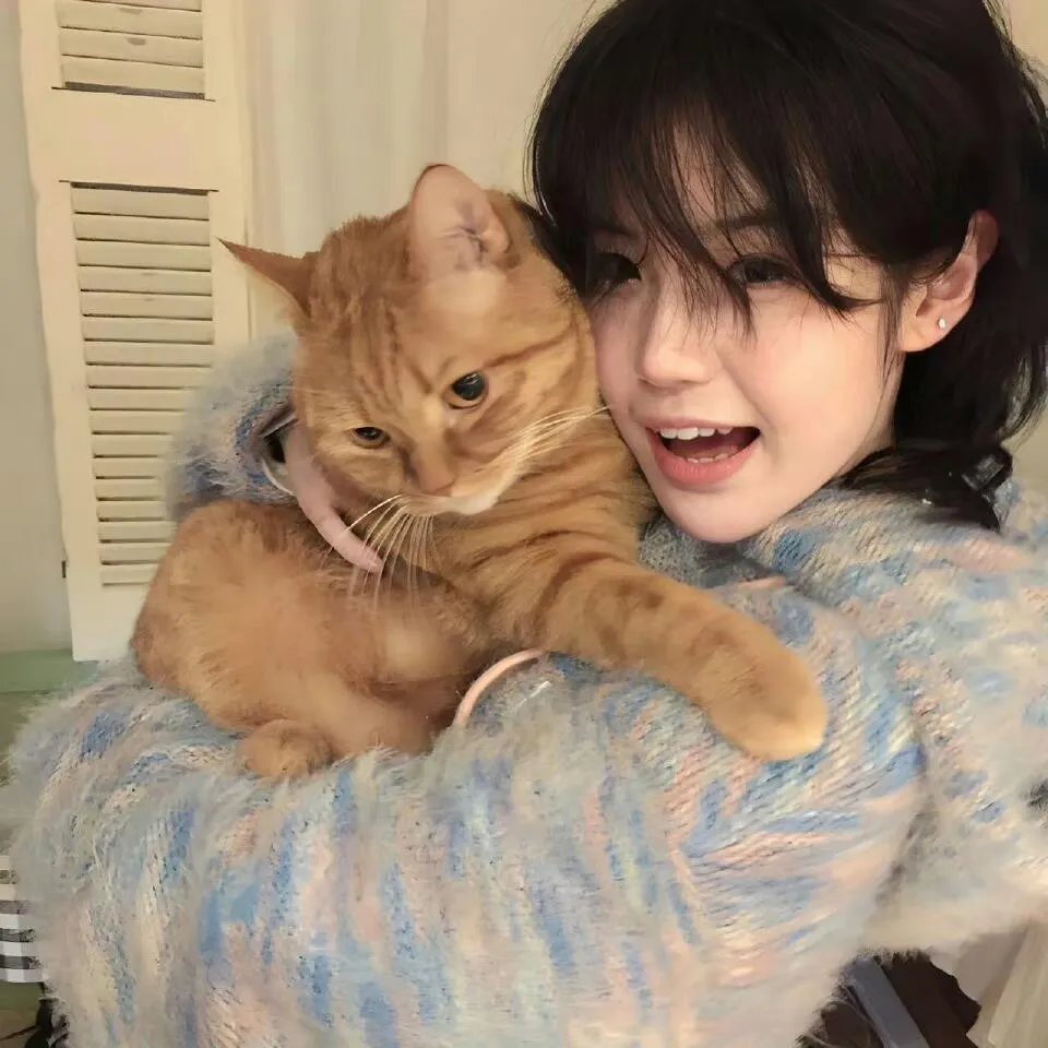 八零女配觉醒后，惹得竹马心乱颤